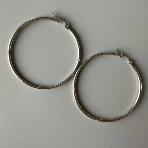 Stainless Steel Non Tarnish Classic Hoop Earrings 50mm - Picture 4 of 12